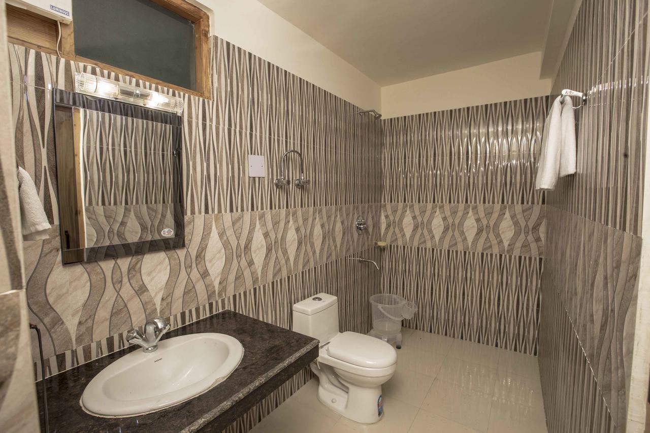 מנאלי Hotel Nirmal Chhaya מראה חיצוני תמונה